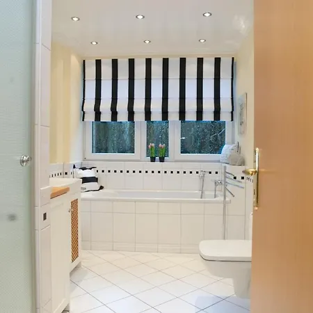 Am Hang App 1 Inkl Wlan דירה